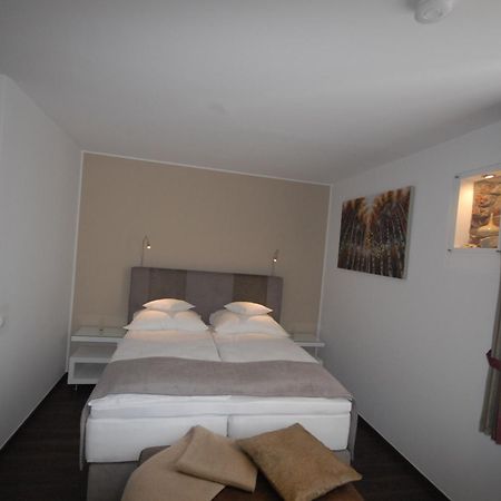Landhotel Alte Toepferei Duisburg Buitenkant foto