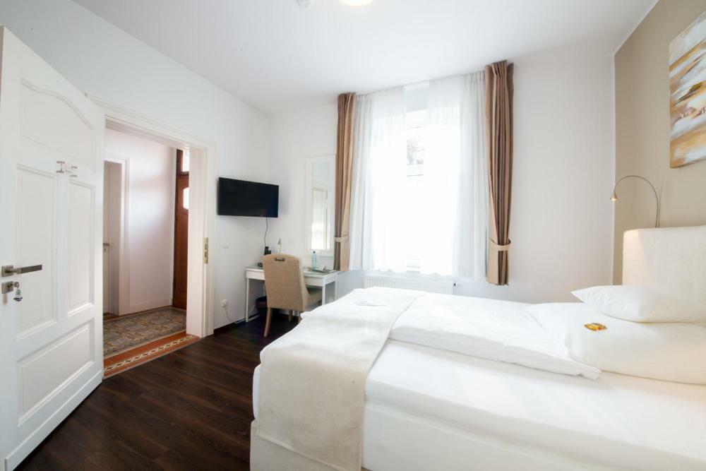 Landhotel Alte Toepferei Duisburg Buitenkant foto